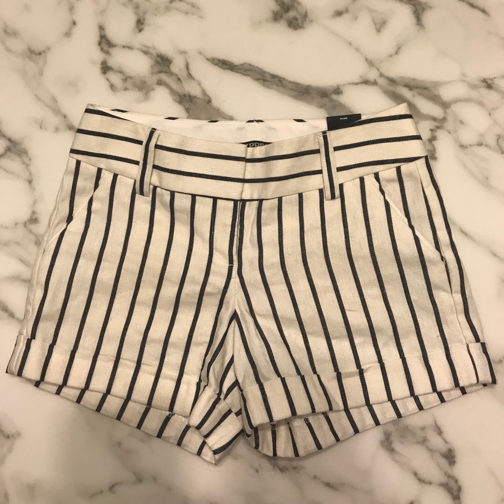 Cute trendy shorts